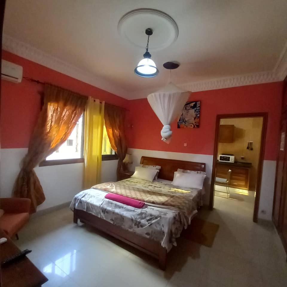 Residence Les Calanques Dakar Esterno foto
