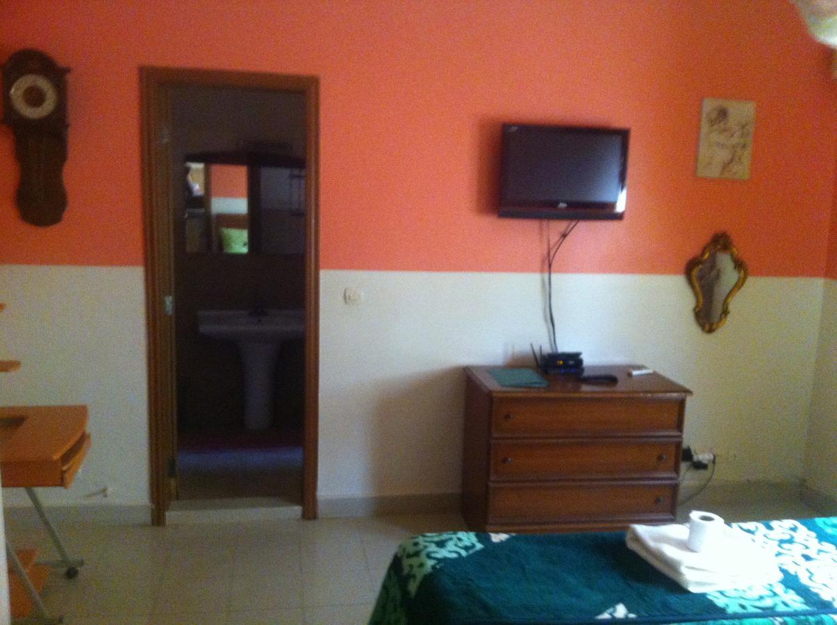 Residence Les Calanques Dakar Esterno foto